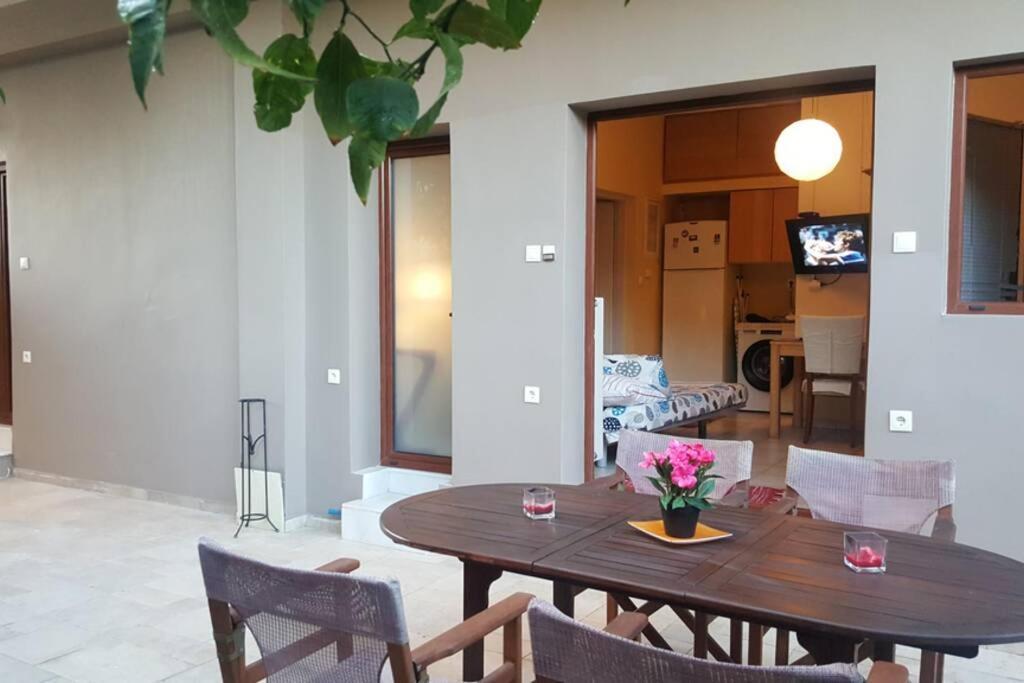 Apartamento Quite House With Garden And Barbecue Atenas Exterior foto